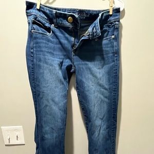 American Eagle Kick Boot Size 8 Jeans